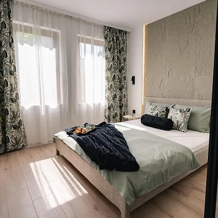 Olive Luxury Few Steps Away From The Sandy 圣弗拉斯